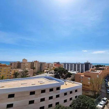 In With Sea Views Apartment