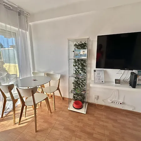 In With Sea Views Апартаменты Торремолинос