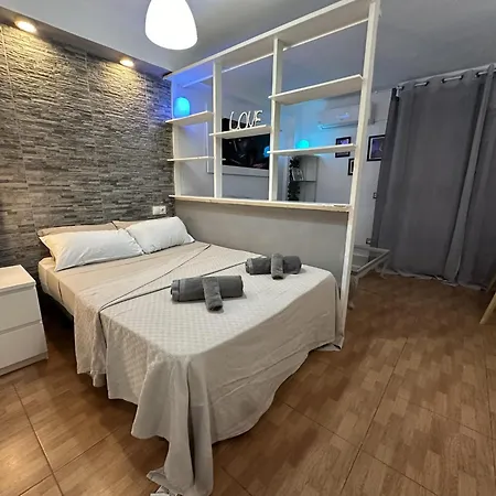 Апартаменты In With Sea Views